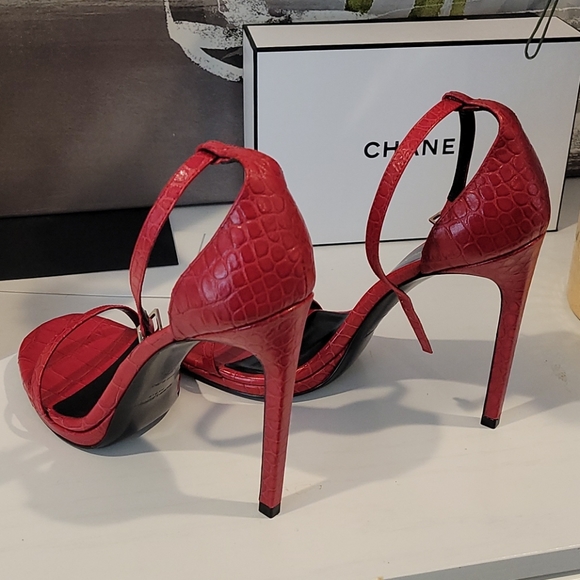 ONE DAY SALE!! 12/1/21.  Saint Laurent red crocodile sandals - Picture 4 of 7